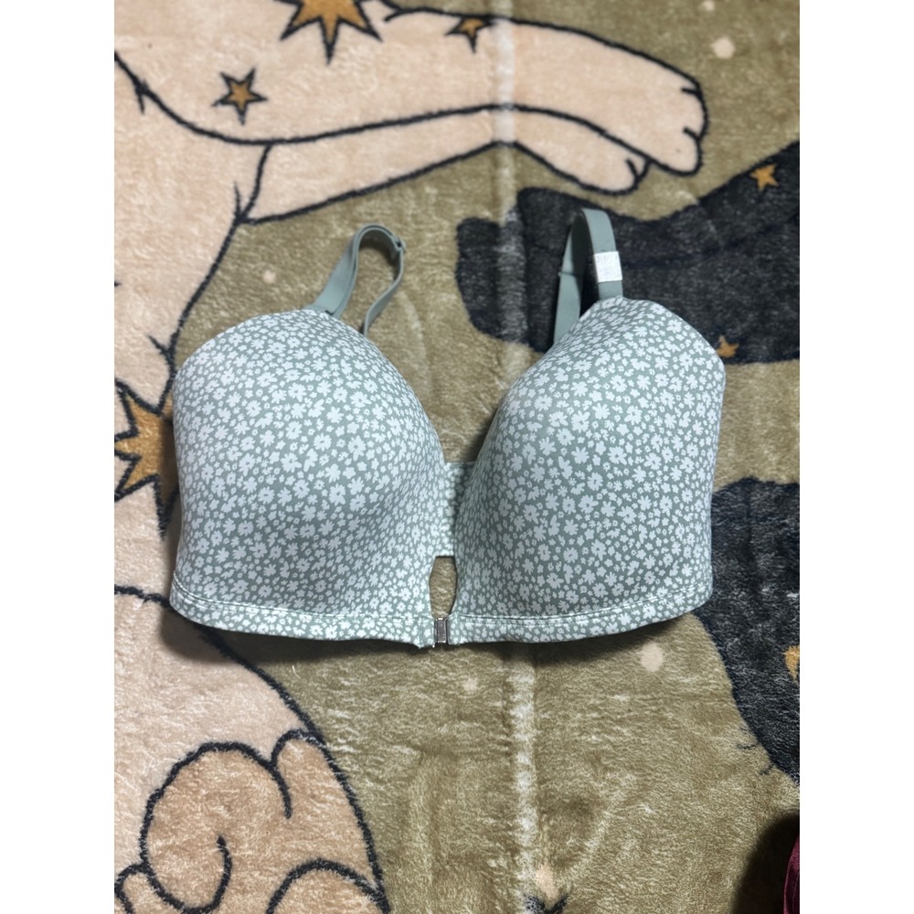 VS PINK Wear Everywhere Super‎ Push Up Floral Bra 36DDD New